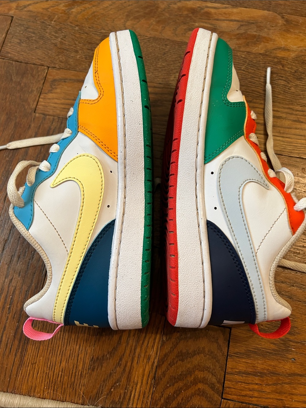 Nike Low Dunks, Youth Size 4.
Gently used.